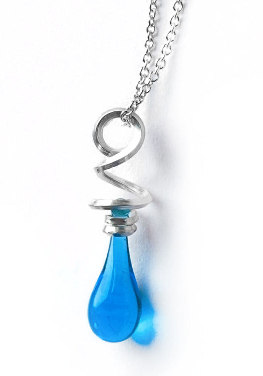 Tendrils Pendant, Short